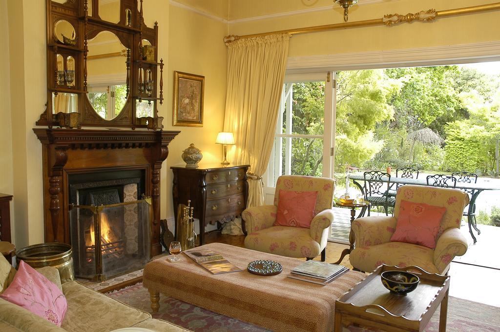 Hacklewood Hill Country House Порт-Элизабет Экстерьер фото